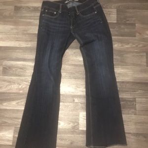 American eagle wide legged jeans